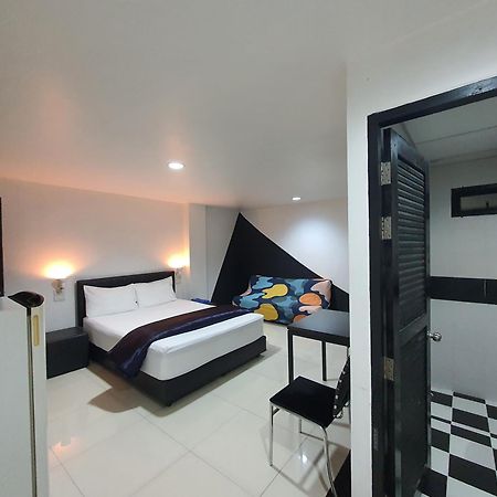 @Room Apartment Bangkok Ngoại thất bức ảnh